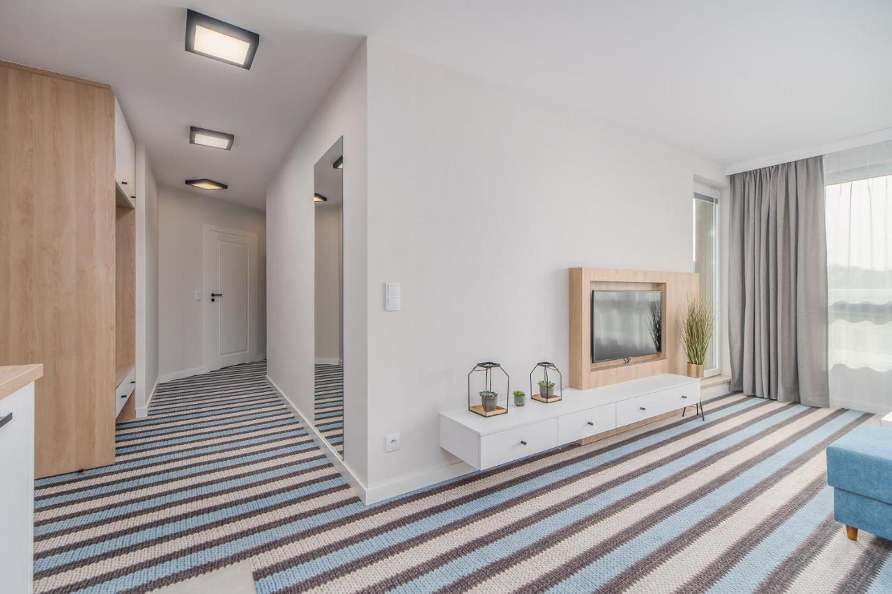 Sunny In Bel Mare By Renters Apartment Miedzyzdroje