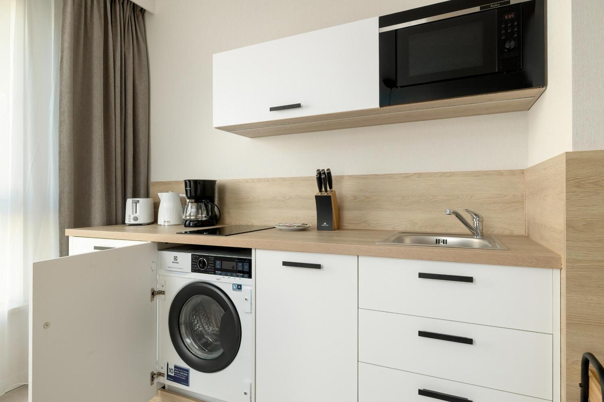 Sunny In Bel Mare By Renters *